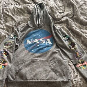 NASA Buzz Aldrin Adult Size M  Gray Hooded Sweatshirt Apollo NASA Logo Space